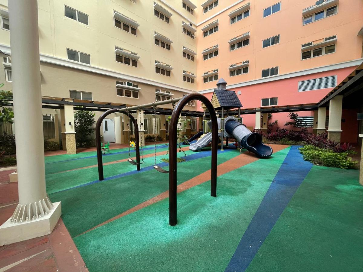 Khentdrick'S Place At Holland Park Southwoods Binan Ngoại thất bức ảnh